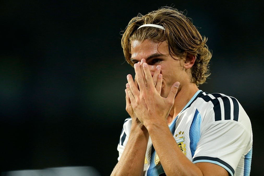 আর্জেন্টিনার জার্সিতে ইতিহাস গড়েছেন নিকো পাজ
