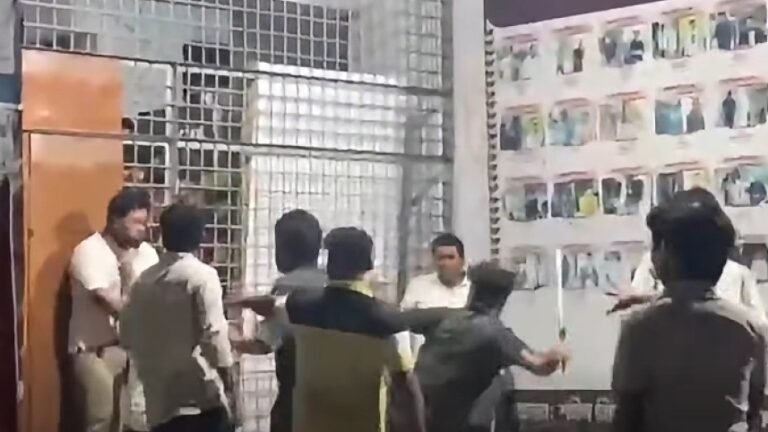 রাজশাহী বিশ্ববিদ্যালয়ে সাংবাদিক-শিক্ষার্থীদের ওপর হামলায় মামলা