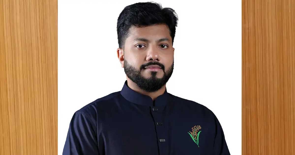 প্রতিমন্ত্রীর পদ ছাড়ছেন ইশরাক হোসেন