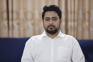 মুক্তিযোদ্ধা মানিক পশারীর দাফনে বাধার ঘটনায় নাহিদ ইসলামের নিন্দা