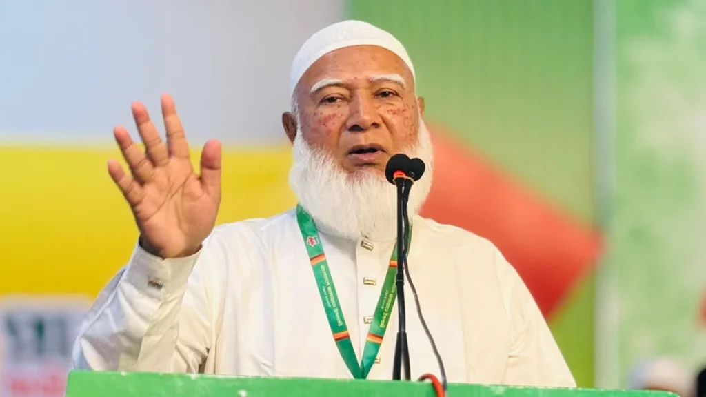 আইনশৃঙ্খলার চরম অবনতিতে প্রতিমন্ত্রীকে অস্ত্র ধরতে হচ্ছে: জামায়াত আমির