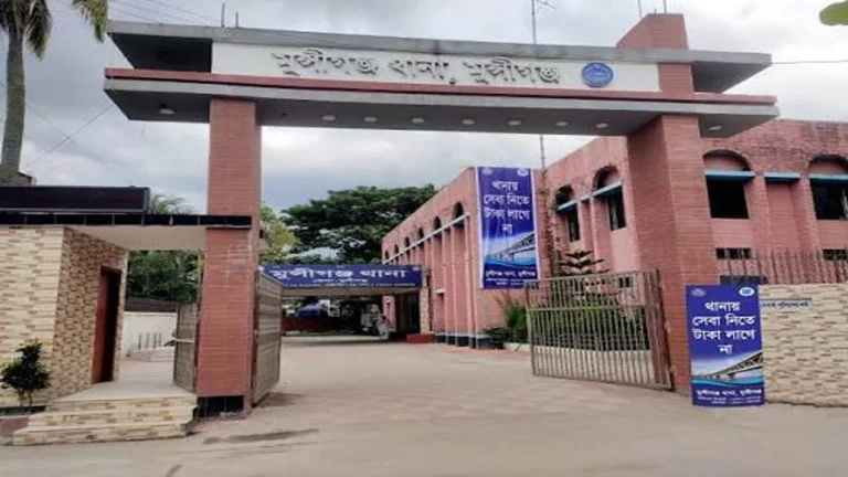 কক্সবাজার থেকে নিখোঁজ তিন স্কুলছাত্রী উদ্ধার